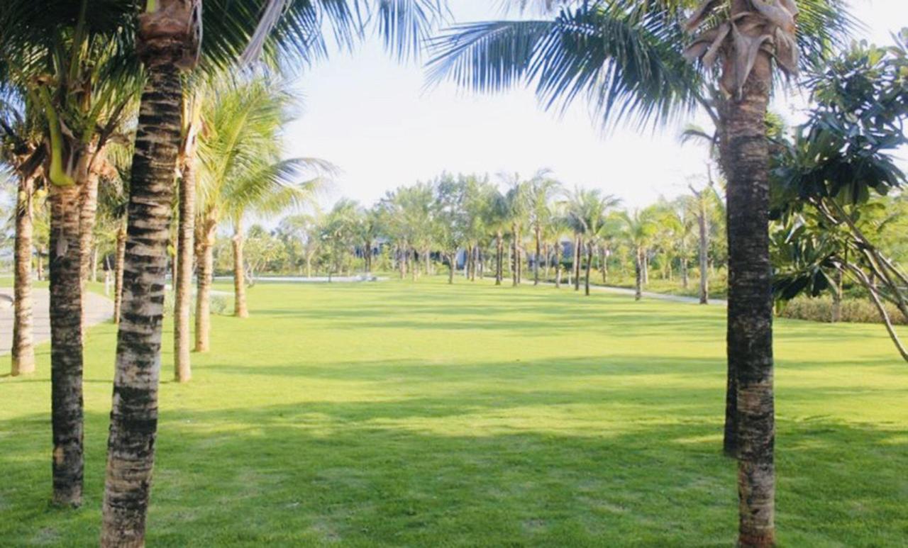 Okinawa Villas And Beach Club - Oceanami Resort Long Hai Exterior foto