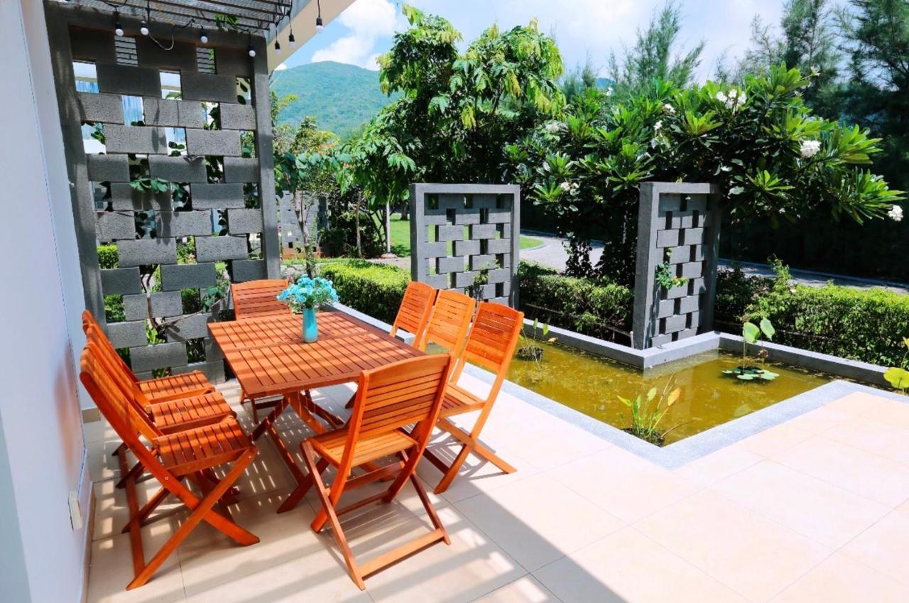 Okinawa Villas And Beach Club - Oceanami Resort Long Hai Exterior foto